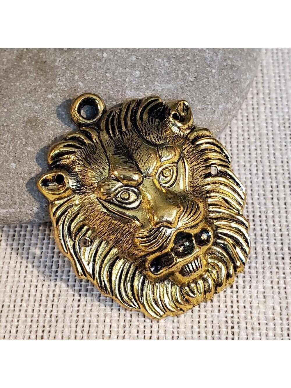 New Vintage 90s Roaring Lion 55x45mm Antique Gold Alloy Metal Statement Pendant